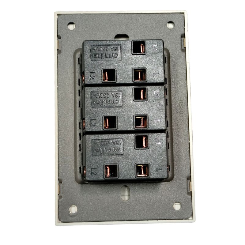INN - PLACA LUXURY DE CONTACTO DOBLE COLOR ORO