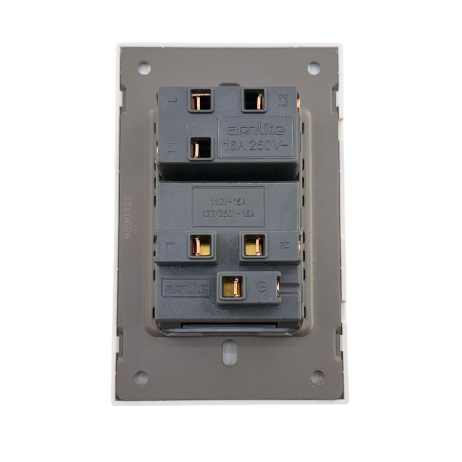 INN - PLACA LUXURY CONTACTO SENCILLO Y APAGADOR DE 1 INTERRUPTOR 3 VIAS COLOR BLANCO
