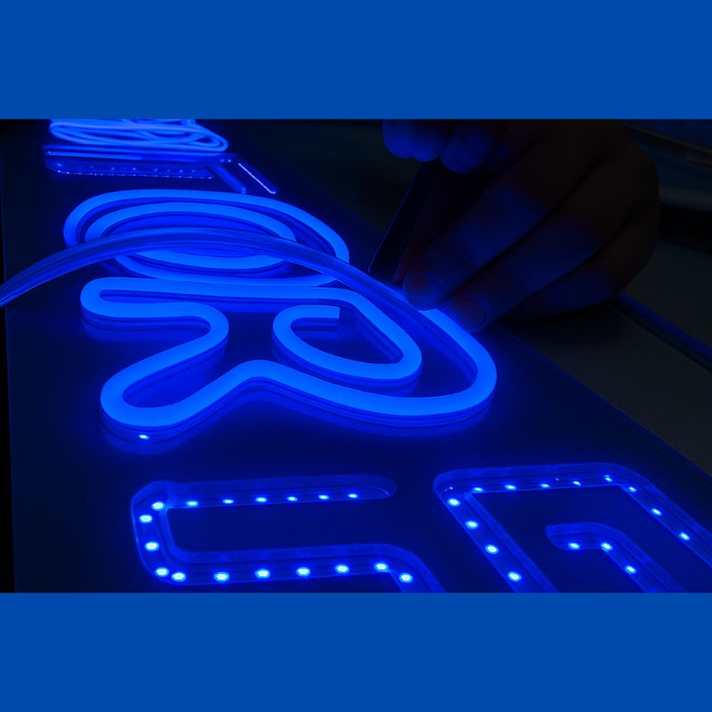 GX- TIRA NEON 2da GEN 12V 120L/M 1M 6MM AZUL