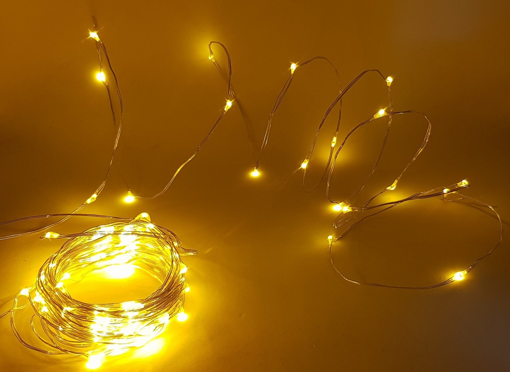 GEN - Tira LED Arroz Blanco Cálido con Batería 2m